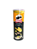 Pringles - Chef Morgan Edition Black Truffle Velvet Mashed Potattoes Flavour / Patatine al Tartufo Nero e Purea di Patate 80g